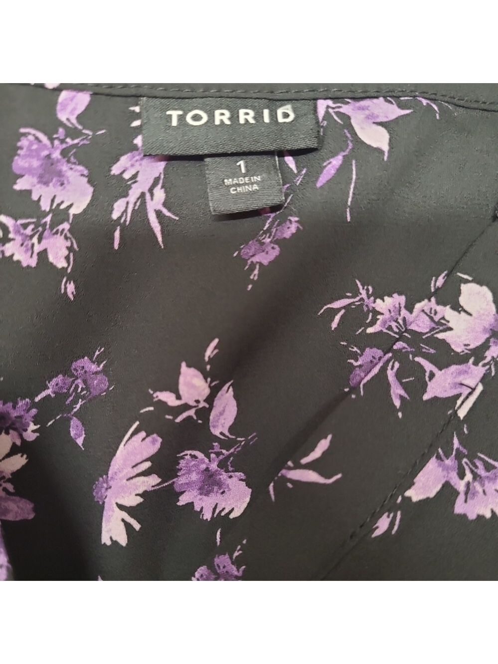 Torrid Harper Georgette Ruched Short Sleeve Blouse Size 1 (1X) - Picture 2 of 4
